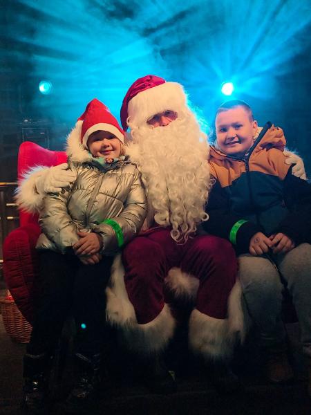 W Ziębicach można było poczuć magię świąt. Jarmark bożonarodzeniowy za nami [foto]