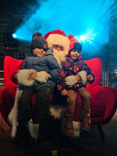 W Ziębicach można było poczuć magię świąt. Jarmark bożonarodzeniowy za nami [foto]