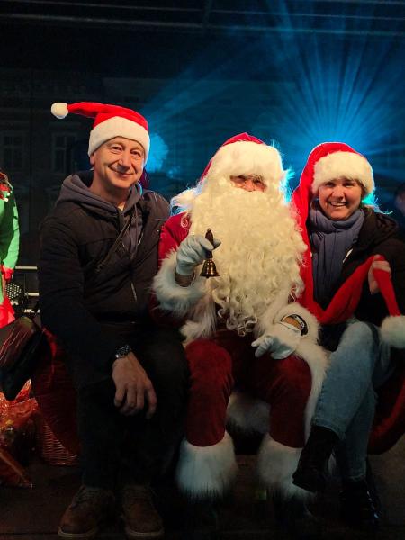 W Ziębicach można było poczuć magię świąt. Jarmark bożonarodzeniowy za nami [foto]