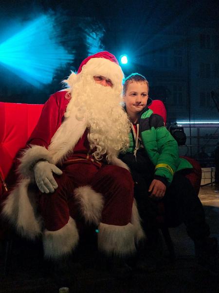 W Ziębicach można było poczuć magię świąt. Jarmark bożonarodzeniowy za nami [foto]