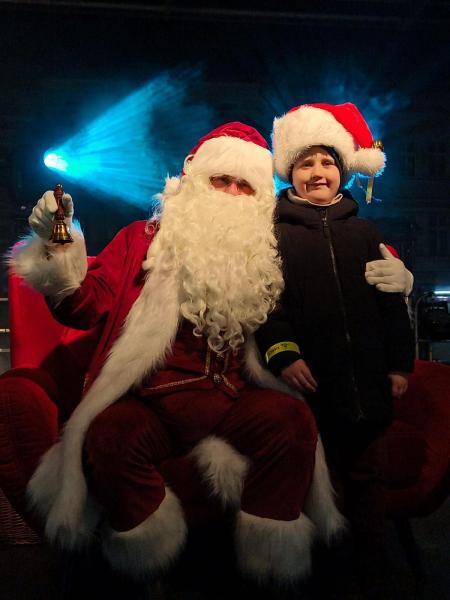 W Ziębicach można było poczuć magię świąt. Jarmark bożonarodzeniowy za nami [foto]