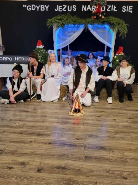 Mikołajki  w Domu Pomocy Społecznej w Opolnicy