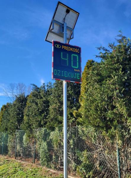 Montaż radarowych wyświetlaczy prędkości w powiecie ząbkowickim