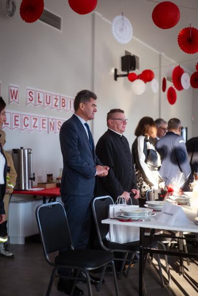 80-lecie Ochotniczych Straży Pożarnych w Gminie Stoszowice oraz przekazanie samochodów dla OSP