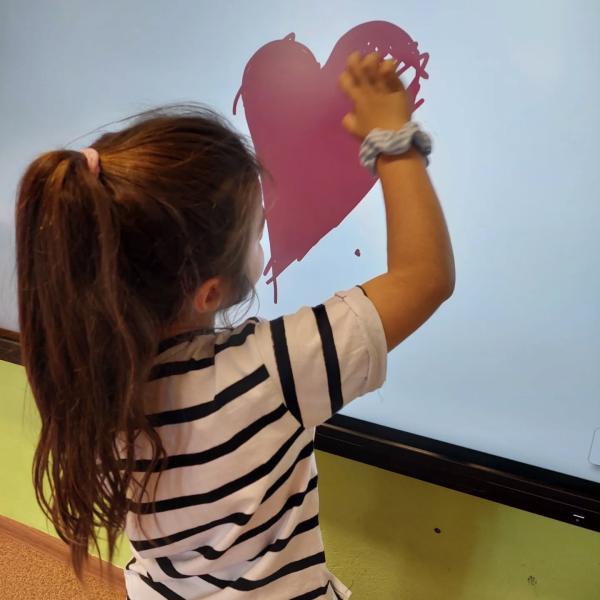 Gmina Ząbkowice Śląskie z dotacją w wysokości 135 tys. zł na rozwój kompetencji cyfrowych najmłodszych