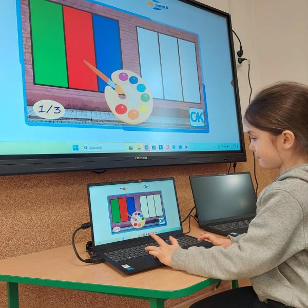 Gmina Ząbkowice Śląskie z dotacją w wysokości 135 tys. zł na rozwój kompetencji cyfrowych najmłodszych