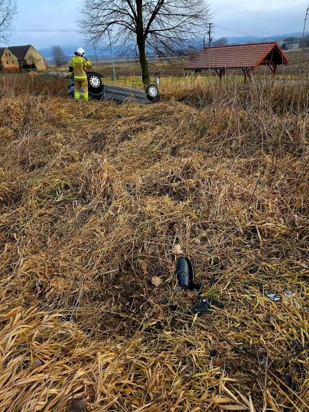 Dachowanie volkswagena w Wadochowicach