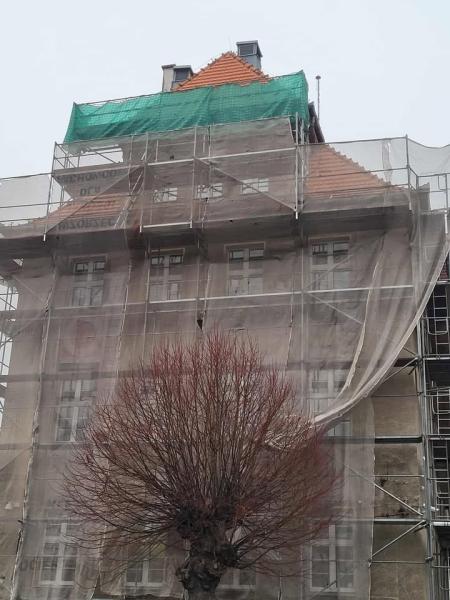 Trwa termomodernizacja budynku Liceum Ogólnokształcącego w Ząbkowicach Śląskich