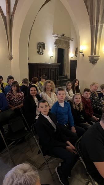 „Odblaskowa Szkoła”. Szóste miejsce ziębickiej placówki w konkursie i kilka tys. zł nagrody