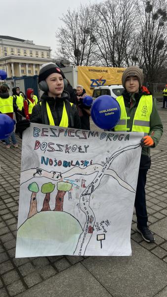 „Odblaskowa Szkoła”. Szóste miejsce ziębickiej placówki w konkursie i kilka tys. zł nagrody