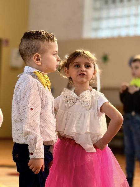 Dzień Babci i Dziadka w Zespole Szkół i Przedszkoli w Niedźwiedziu [foto]