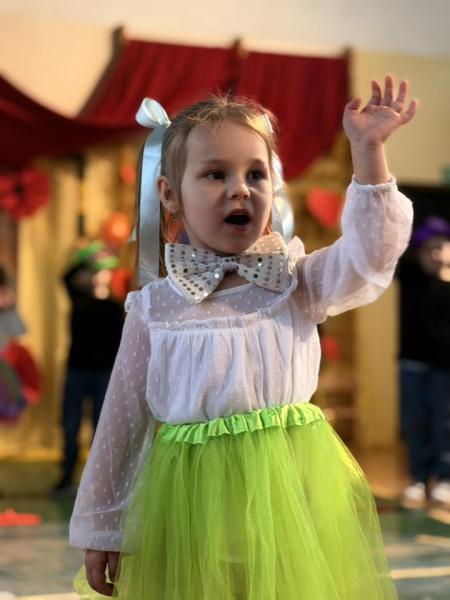 Dzień Babci i Dziadka w Zespole Szkół i Przedszkoli w Niedźwiedziu [foto]