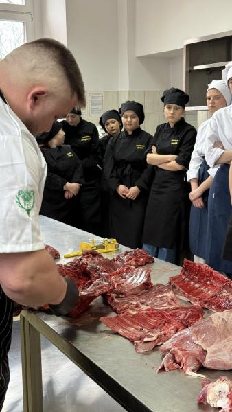 „Smaki lasu” – kulinarne warsztaty z dziczyzny w Ziębicach