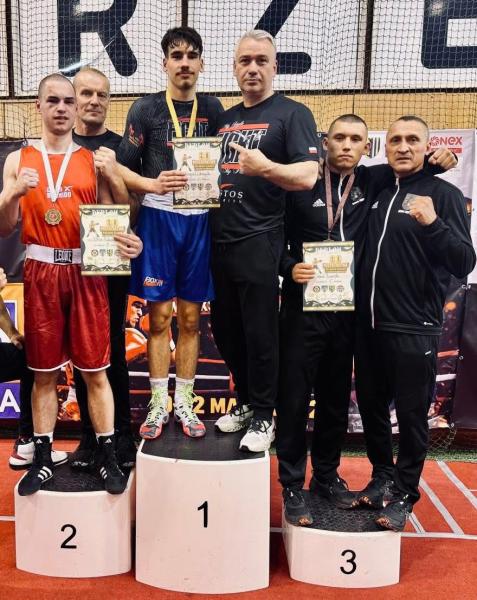 Bokserzy z Jaskini Lwa z sukcesami na mistrzostwach Dolnego Śląska