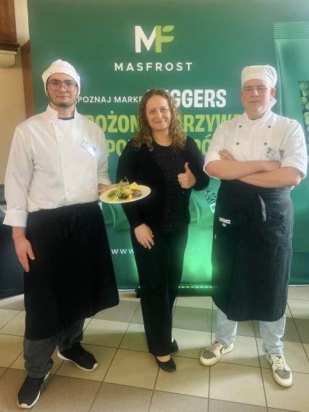 Młodzi kucharze w akcji. I Regionalny Konkurs Kulinarny Masfrost Chef 