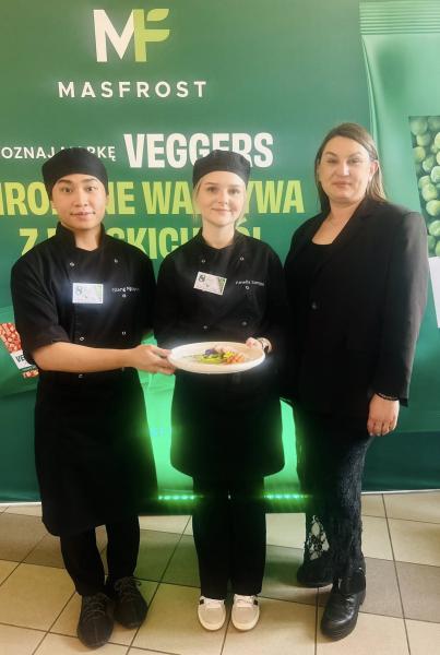 Młodzi kucharze w akcji. I Regionalny Konkurs Kulinarny Masfrost Chef 