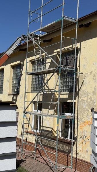 Ruszyła termomodernizacja sali gimnastycznej Szkoły Podstawowej nr 4 w Ziębicach