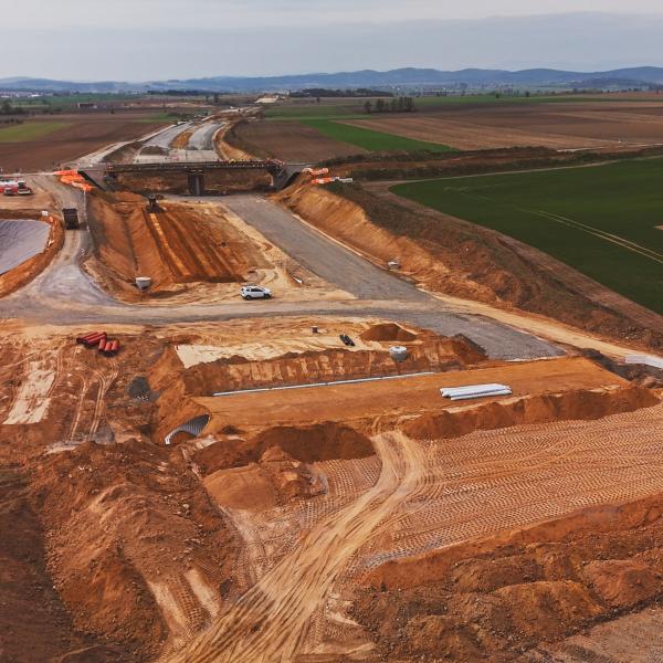 Prace na S8 z Wrocławia w kierunku Kłodzka nabierają tempa