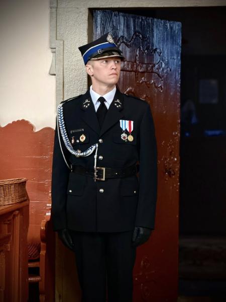 Wyraz jedności, tradycji i strażackiej służby. Uroczystość nadania sztandaru OSP Krzelków