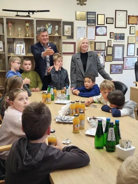 Centrum Pozytywnego Rozwoju z wizytą w starostwie. Były nawet obrady rady
