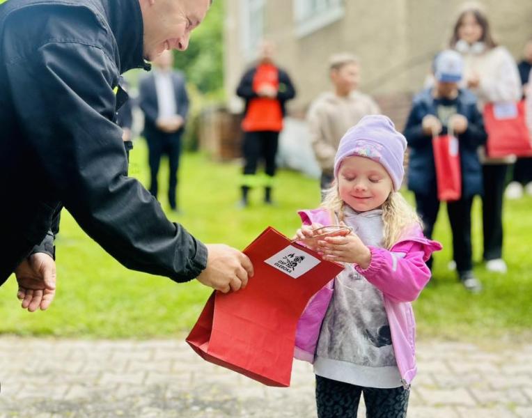 W Głębokiej powstała Dziecięca Drużyna Pożarnicza. Było ślubowanie, pokaz RKO i integracja