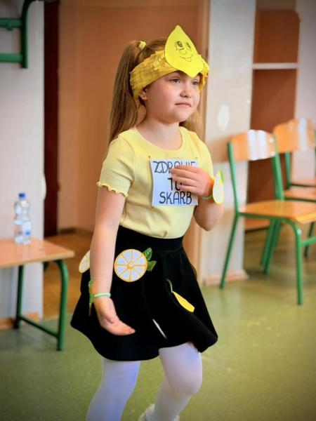 „W zdrowym ciele zdrowy duch” – gminny konkurs promujący zdrowie w SP4 w Ziębicach