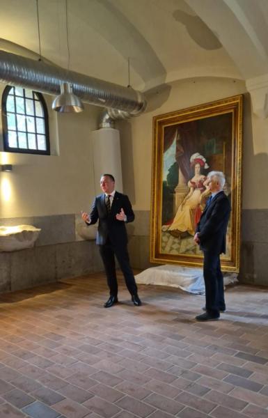 	Monumentalny portret Marianny Orańskiej powrócił do Kamieńca Ząbkowickiego