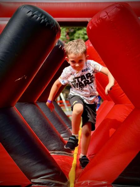 Tłumy dzieci opanowały Park Miejski w Ziębicach. Dzień Dziecka pełen atrakcji i dobrej zabawy [foto]