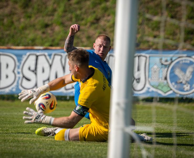 IV liga: Orzeł Ząbkowice Śląskie 3:1 (0:1) AKS Strzegom