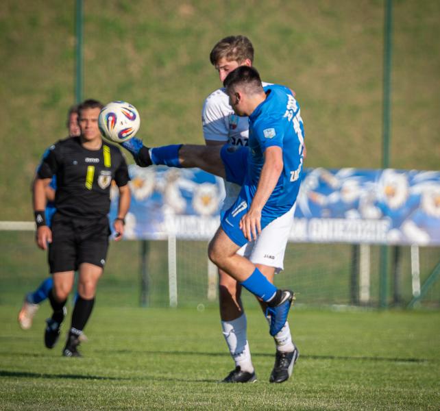 IV liga: Orzeł Ząbkowice Śląskie 3:1 (0:1) AKS Strzegom