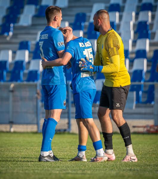 IV liga: Orzeł Ząbkowice Śląskie 3:1 (0:1) AKS Strzegom