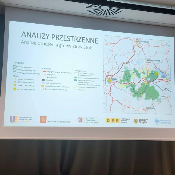 Studenci opracowali strategię rozwoju dla Gminy Złoty Stok. Raport już gotowy