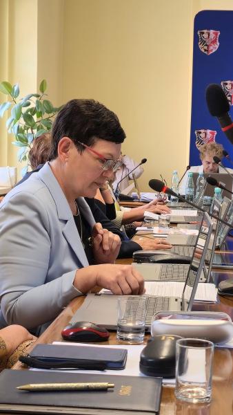 Jednogłośne wotum zaufania i absolutorium dla burmistrz Grażyny Orczyk