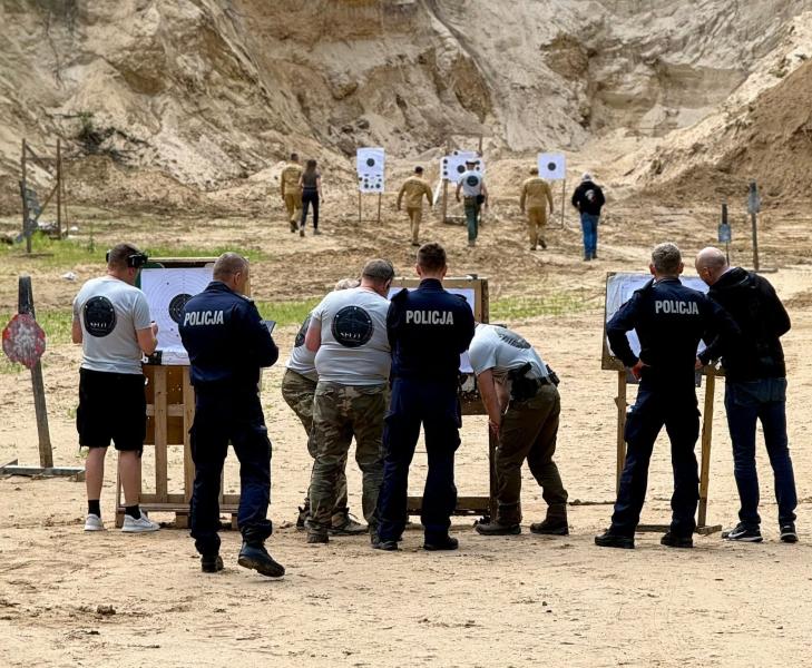 V Zawody Strzeleckie Służb Mundurowych o Puchar Burmistrza Ziębic