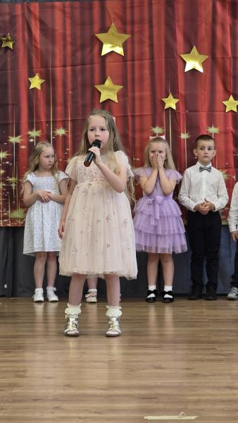 Pożegnanie starszaków w Przedszkolu Publicznym „Zielona Dolina” w Mąkolnie