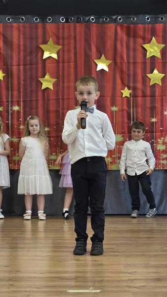 Pożegnanie starszaków w Przedszkolu Publicznym „Zielona Dolina” w Mąkolnie