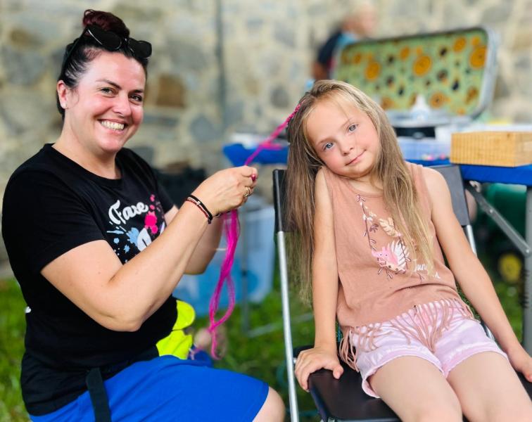 Rodzinna niedziela w Ziębicach. Piknik z piosenką i giełda staroci przy muszli koncertowej