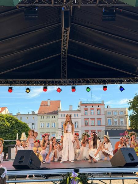 Muzyczna Noc Świętojańska na ząbkowickim rynku. Młodzi artyści zachwycili publiczność