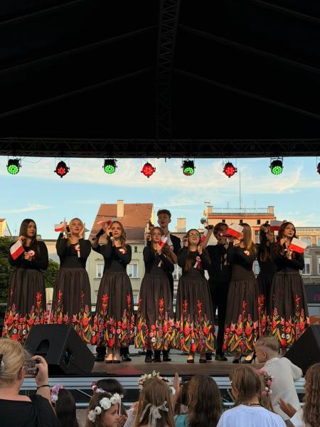Muzyczna Noc Świętojańska na ząbkowickim rynku. Młodzi artyści zachwycili publiczność