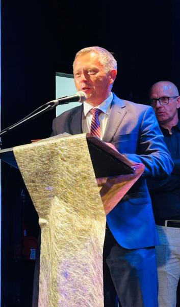Uroczyste pożegnanie absolwentów Szkoły Podstawowej nr 4 w Ziębicach