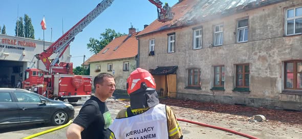 Pożar budynku wielorodzinnego przy ul. Złotostockiej w Kamieńcu Ząbkowickim