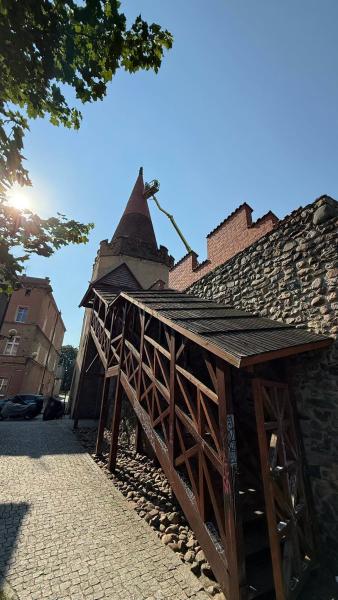 	Trwają badania stanu Bramy Paczkowskiej w Ziębicach. To przygotowanie do kolejnych prac remontowych