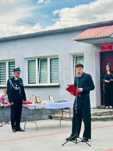 80 lat OSP Henryków. Jubileusz jednostki z udziałem strażaków, mieszkańców i samorządowców