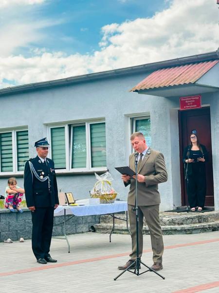 80 lat OSP Henryków. Jubileusz jednostki z udziałem strażaków, mieszkańców i samorządowców