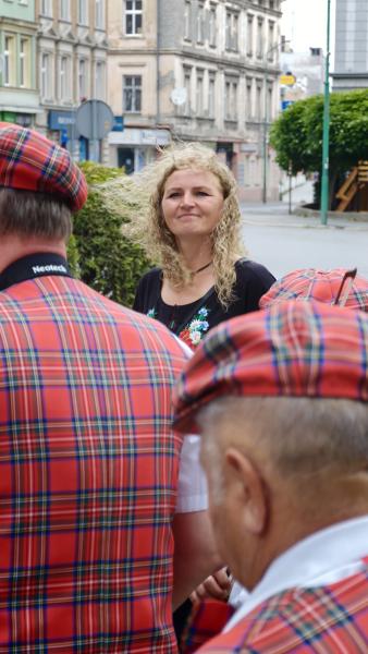 Patriotyczne śpiewy w Ząbkowicach Śląskich. Mieszkańcy uczcili 82. rocznicę Powstania Warszawskiego