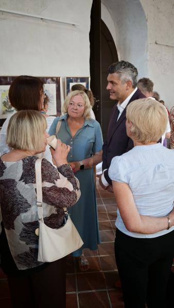 Wernisaż twórczości Marca Chagalla w Ząbkowicach Śląskich. Sztuka i muzyka w Galerii przy Cerkwi