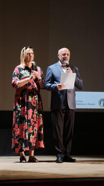 Międzynarodowi artyści w Ząbkowicach Śląskich. Rozpoczął się festiwal fotografii aktu