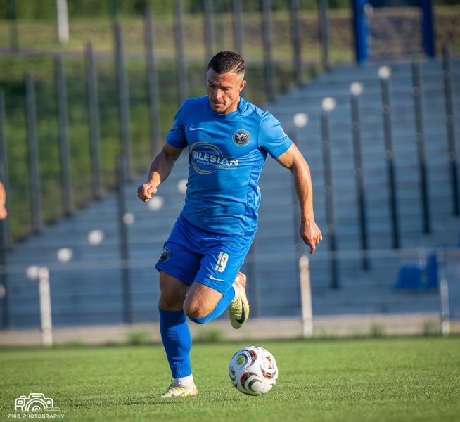 IV liga: Orzeł Ząbkowice Śląskie 1:5 (1:0) AKS Strzegom