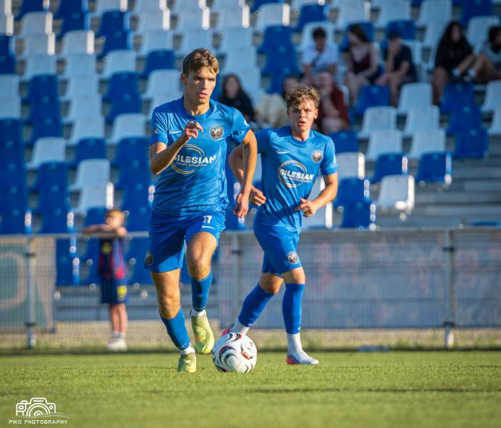 IV liga: Orzeł Ząbkowice Śląskie 1:5 (1:0) AKS Strzegom