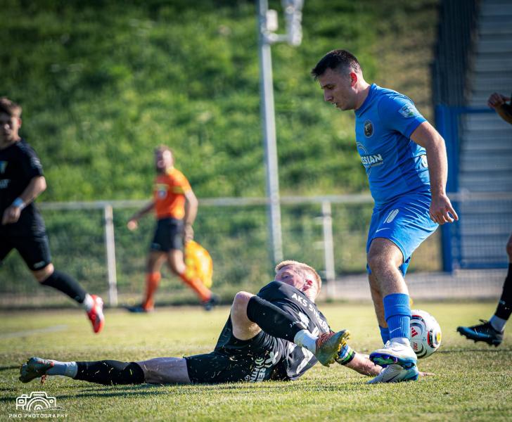 IV liga: Orzeł Ząbkowice Śląskie 1:5 (1:0) AKS Strzegom